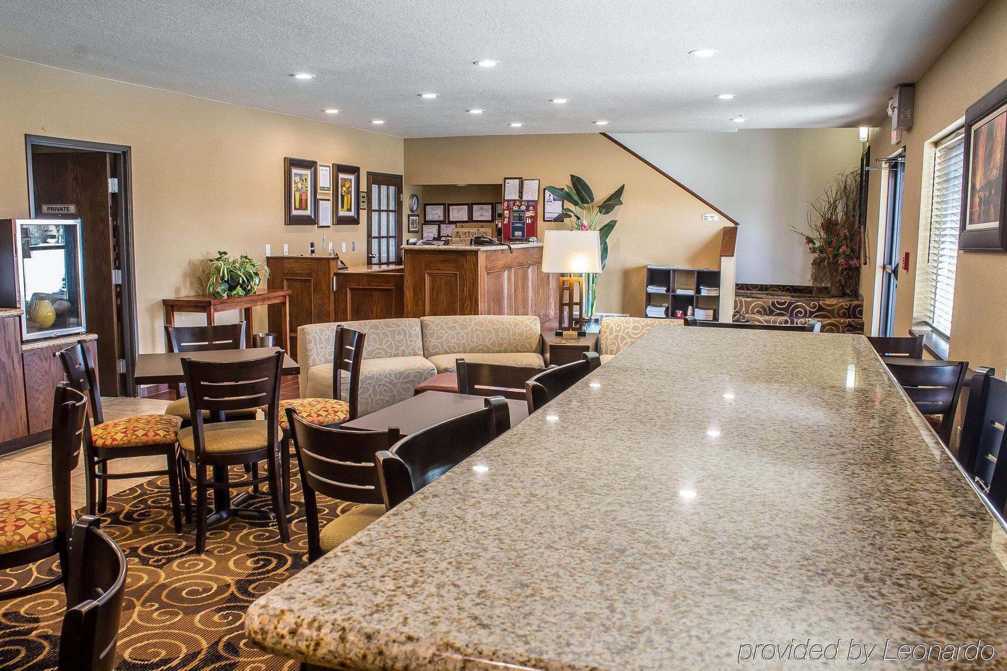 Rodeway Inn & Suites Near Okoboji Lake Milford Ngoại thất bức ảnh