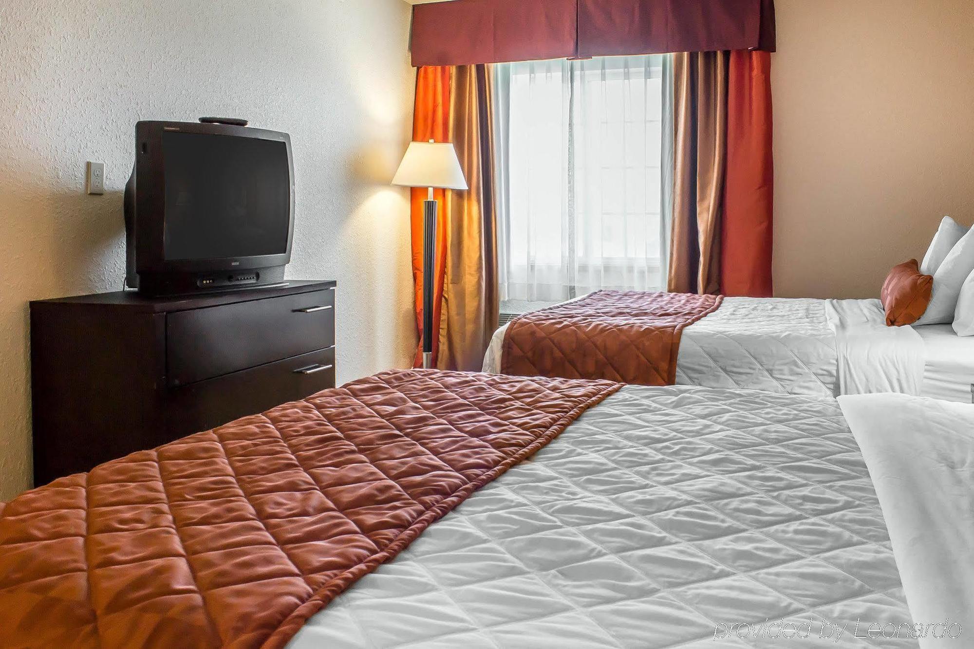 Rodeway Inn & Suites Near Okoboji Lake Milford Ngoại thất bức ảnh