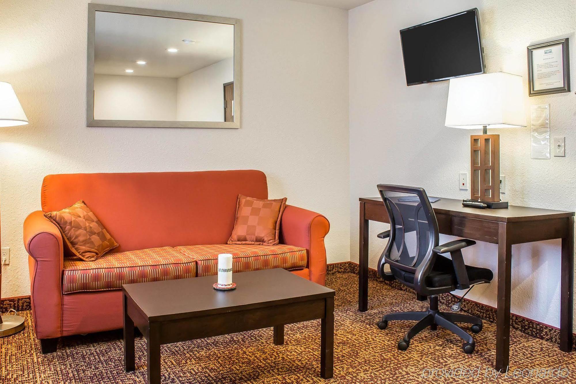 Rodeway Inn & Suites Near Okoboji Lake Milford Ngoại thất bức ảnh